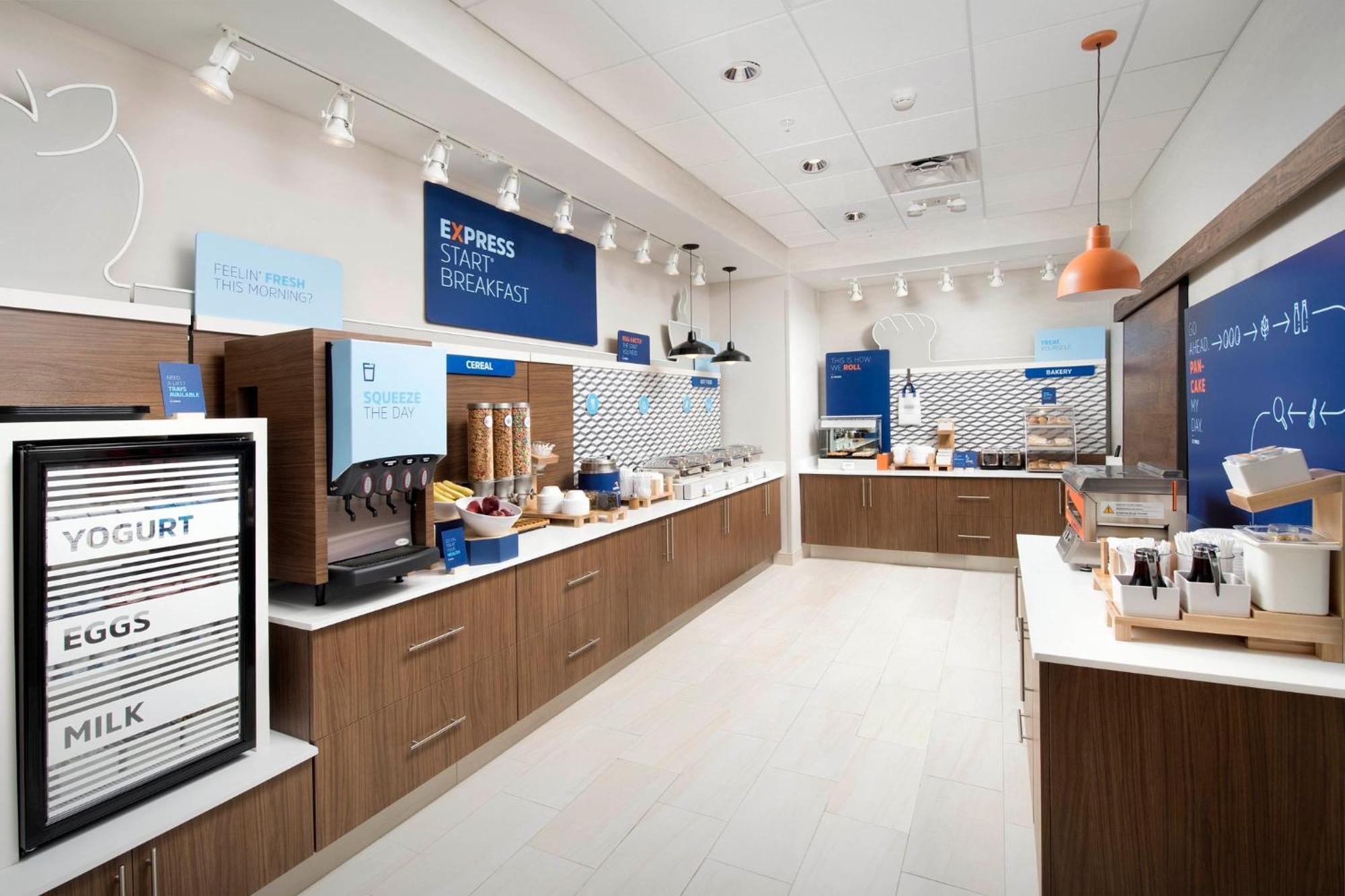 Holiday Inn Express & Suites Mansfield - Ontario By Ihg Esterno foto